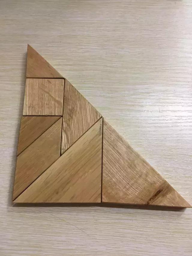 七巧板拼正方形有几种方法全用上(三块七巧板拼正方形)